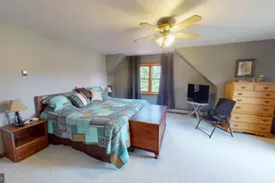540 Wood St, Burnham, PA 17009 - Photo 17