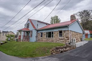 540 Wood St, Burnham, PA 17009 - Photo 1