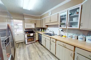540 Wood St, Burnham, PA 17009 - Photo 3