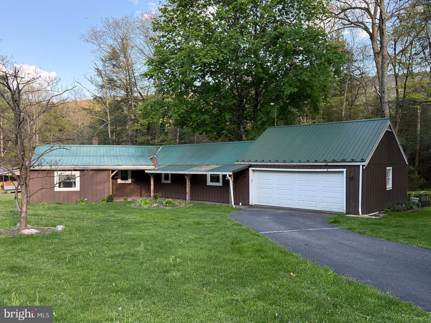 3726 New Lancaster Valley Rd, Milroy, PA 17063 - MLS PAMF2053044 ...
