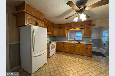 218 S Main St, Milroy, PA 17063 - Photo 15