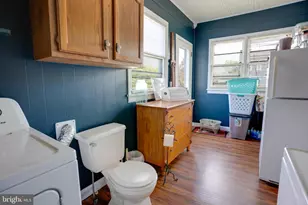 611 E Freedom Ave, Burnham, PA 17009 - Photo 37