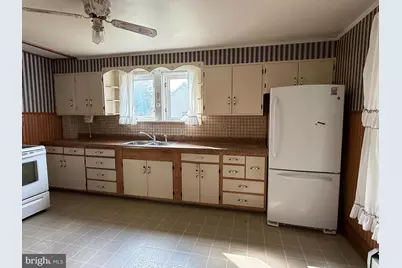 112 S Ridge Street, Burnham, PA 17009 - Photo 11