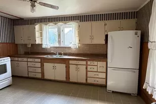 112 S Ridge St, Burnham, PA 17009 - Photo 11