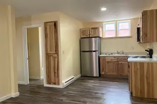25 Marble St, Lewistown, PA 17044 - Photo 3