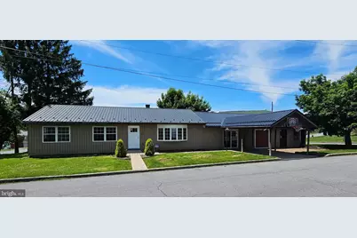 300 Locust Street, Burnham, PA 17009 - Photo 1