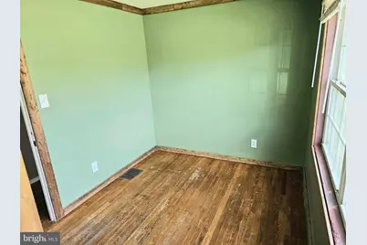 300 Locust Street, Burnham, PA 17009 - Photo 5