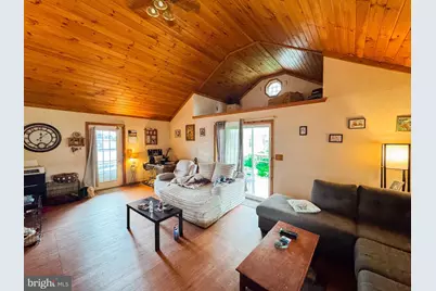 416 Dry Valley Road, Burnham, PA 17009 - Photo 5