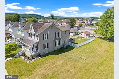 521 S Wayne Street, Lewistown, PA 17044 - Photo 9