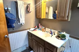 421 E Freedom Ave, Burnham, PA 17009 - Photo 13