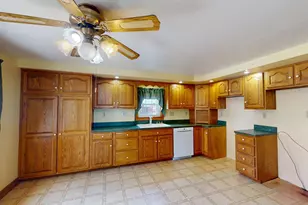 420 Yale St, Lewistown, PA 17044 - Photo 5