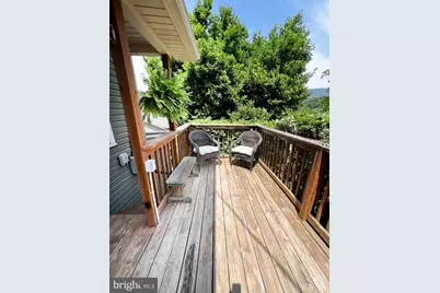 425 E Freedom Avenue, Burnham, PA 17009 - Photo 15
