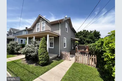 425 E Freedom Avenue, Burnham, PA 17009 - Photo 5
