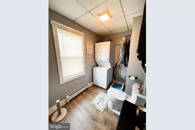 425 E Freedom Avenue, Burnham, PA 17009 - Photo 23