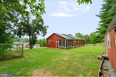 807 N Pine Street, Burnham, PA 17009 - Photo 41