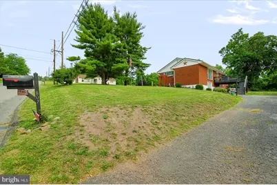 807 N Pine Street, Burnham, PA 17009 - Photo 43