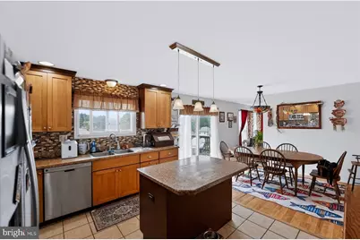 807 N Pine Street, Burnham, PA 17009 - Photo 11