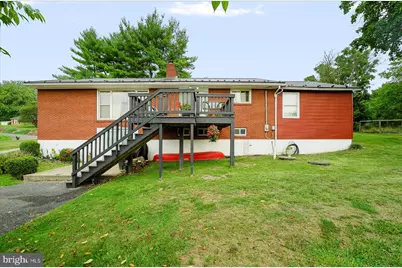 807 N Pine Street, Burnham, PA 17009 - Photo 1