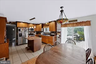 807 N Pine St, Burnham, PA 17009 - Photo 9