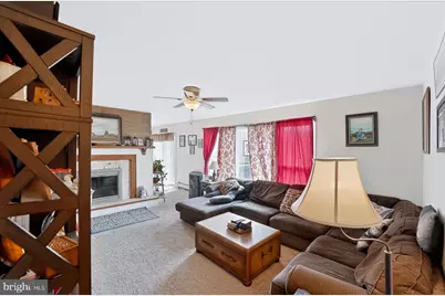 807 N Pine Street, Burnham, PA 17009 - Photo 3
