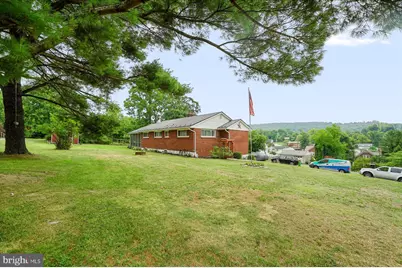 807 N Pine Street, Burnham, PA 17009 - Photo 41
