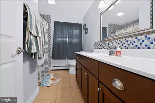 807 N Pine St, Burnham, PA 17009 - Photo 21