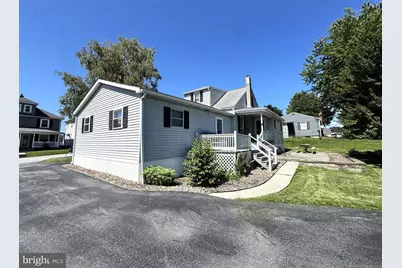 422 Princeton Street, Lewistown, PA 17044 - Photo 3