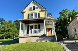 216 N Walnut St, Lewistown, PA 17044 - Photo 5