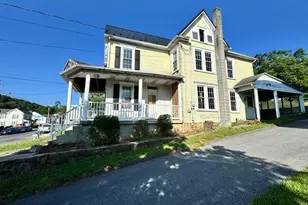 216 N Walnut St, Lewistown, PA 17044 - Photo 3