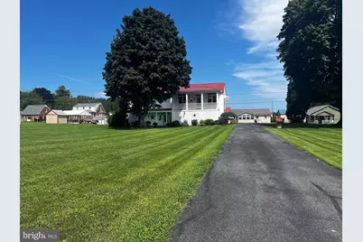 24 Laurel Street, Lewistown, PA 17044 - Photo 3