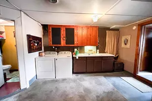 24 Laurel St, Lewistown, PA 17044 - Photo 33