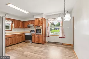 1445 Loop Rd, Lewistown, PA 17044 - Photo 15