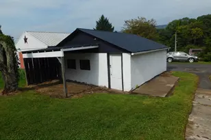 419 E Freedom Ave E, Burnham, PA 17009 - Photo 3