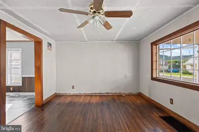 725 S Wayne Street, Lewistown, PA 17044 - Photo 7