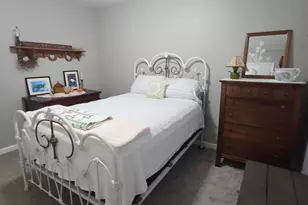 73 Pacific Ave, Milroy, PA 17063 - Photo 15