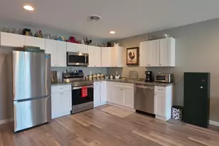 73 Pacific Ave, Milroy, PA 17063 - Photo 9