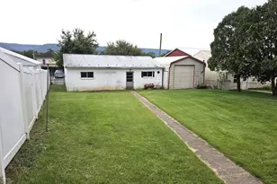 820 W 5th Street W, Lewistown, PA 17044 - Photo 15