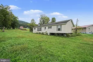18 Maple Ave, Granville, PA 17029 - Photo 5