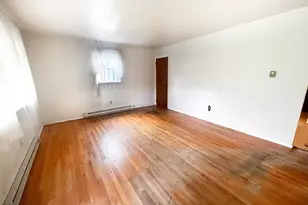 9 King Dr, Lewistown, PA 17044 - Photo 3