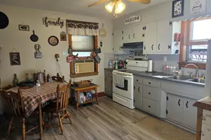 126 College Ave, Milroy, PA 17063 - Photo 9