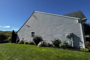 21 Cambridge Ln, Lewistown, PA 17044 - Photo 5