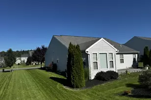 21 Cambridge Ln, Lewistown, PA 17044 - Photo 13