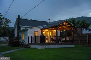 145 N Derry Ave, Yeagertown, PA 17099 - Photo 5