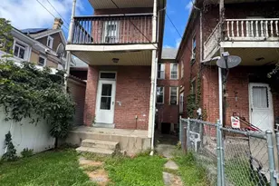 136 W 3rd St, Lewistown, PA 17044 - Photo 19