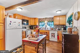 435 1st Ave, Burnham, PA 17009 - Photo 11