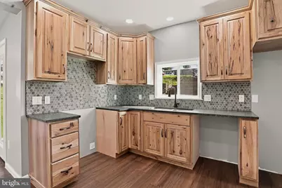 304 6th Avenue, Burnham, PA 17009 - Photo 15