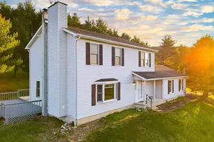 1398 Pennell Rd, Brodheadsville, PA 18322 - Photo 3