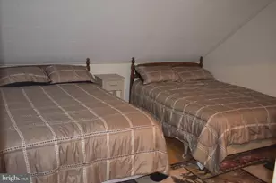 122 Paxinos Dr, Pocono Lake, PA 18347 - Photo 37