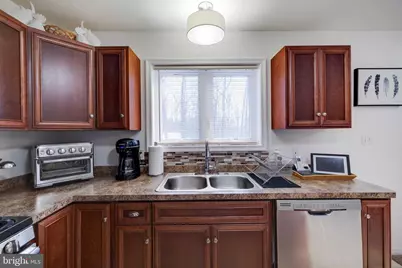 287 Sunrise Drive, Henryville, PA 18332 - Photo 13