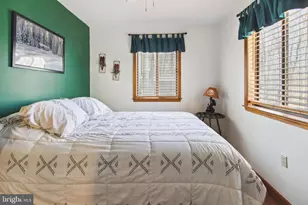 164 Fawn Rd, Pocono Lake, PA 18347 - Photo 15